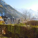 Avec Acces Aux Domaines Skiables Et Parking - Fr-1-517-13 דירה