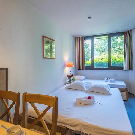 Avec Acces Aux Domaines Skiables Et Parking - Fr-1-517-13 Apartament