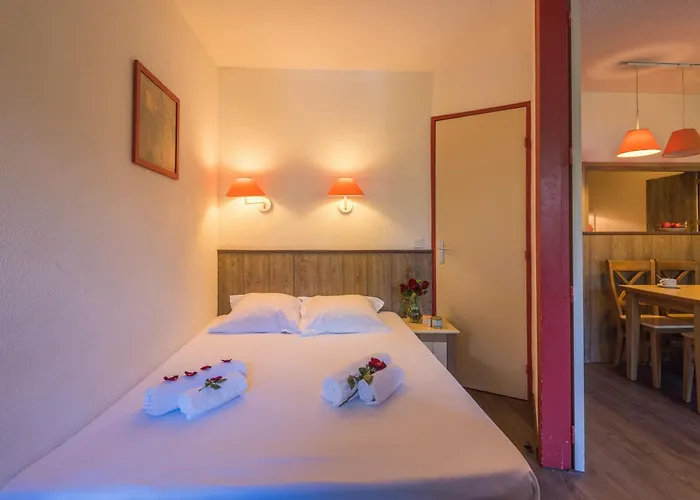 Apartment Avec Acces Aux Domaines Skiables Et Parking - Fr-1-517-13 Chamonix