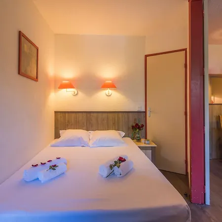 Apartment 2 Pieces Avec Parking Pres Gare Routiere Et Remonte-pentes, Chamonix-mont-blanc - Fr-1-517-13 *